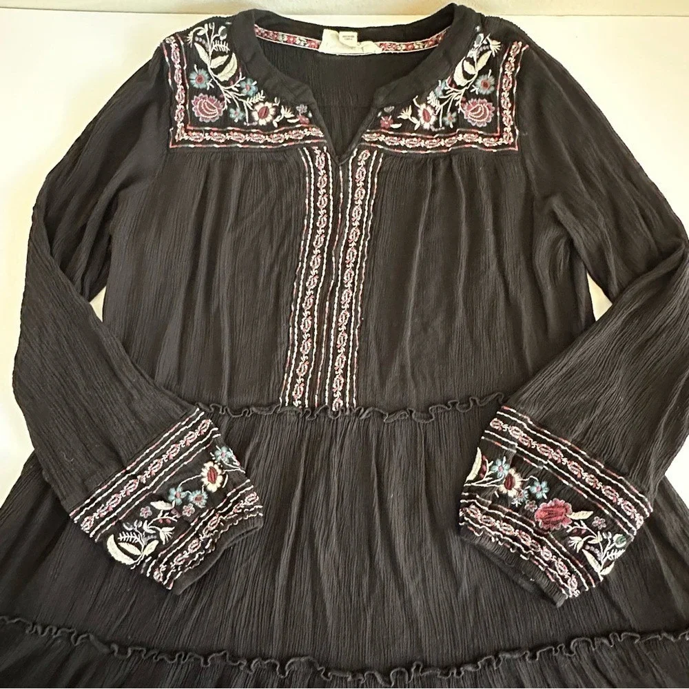 Embroidered Boho Peasant Dress L Black Floral Long Sleeve Midi‎ Cottage Festival